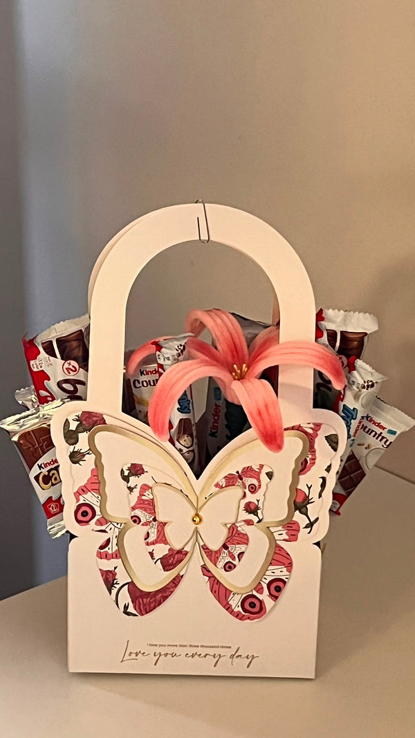 Rose & Chocolate Giveaways 01